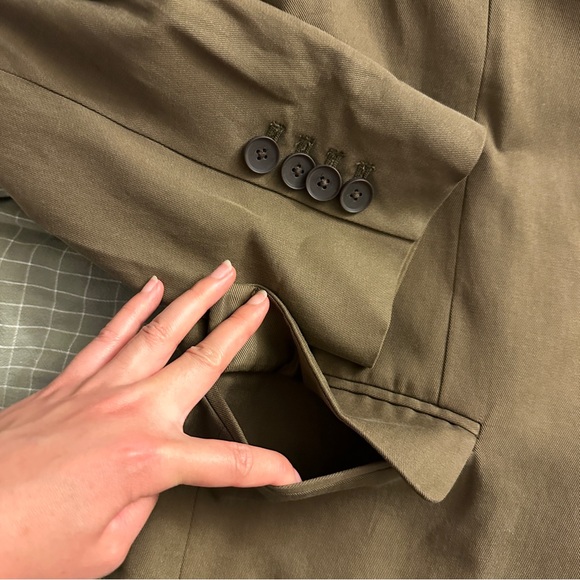 Everlane Oversized Blazer - Picture 3 of 9